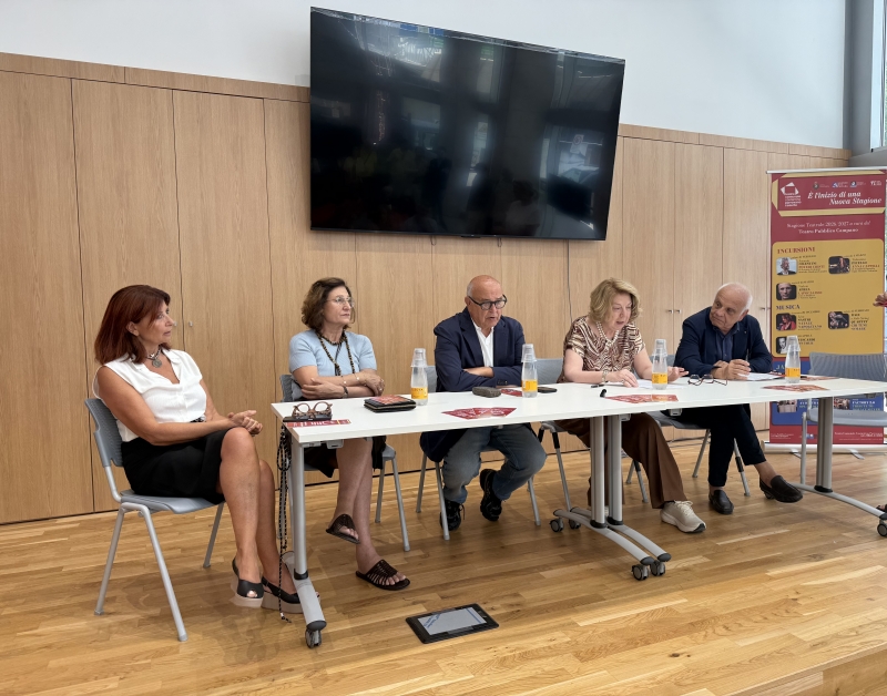 Teatro Comunale �Parravano�: presentata la nuova stagione